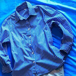 WOMEN'S COTTON BLUE & WHITE BUTTON-DOWN SHIRT, SZ MED